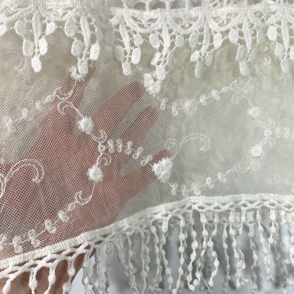 Ember Mesh, Lace, and Fringe White Short Sleeve Crop Top Size Small - Picture 2 of 7